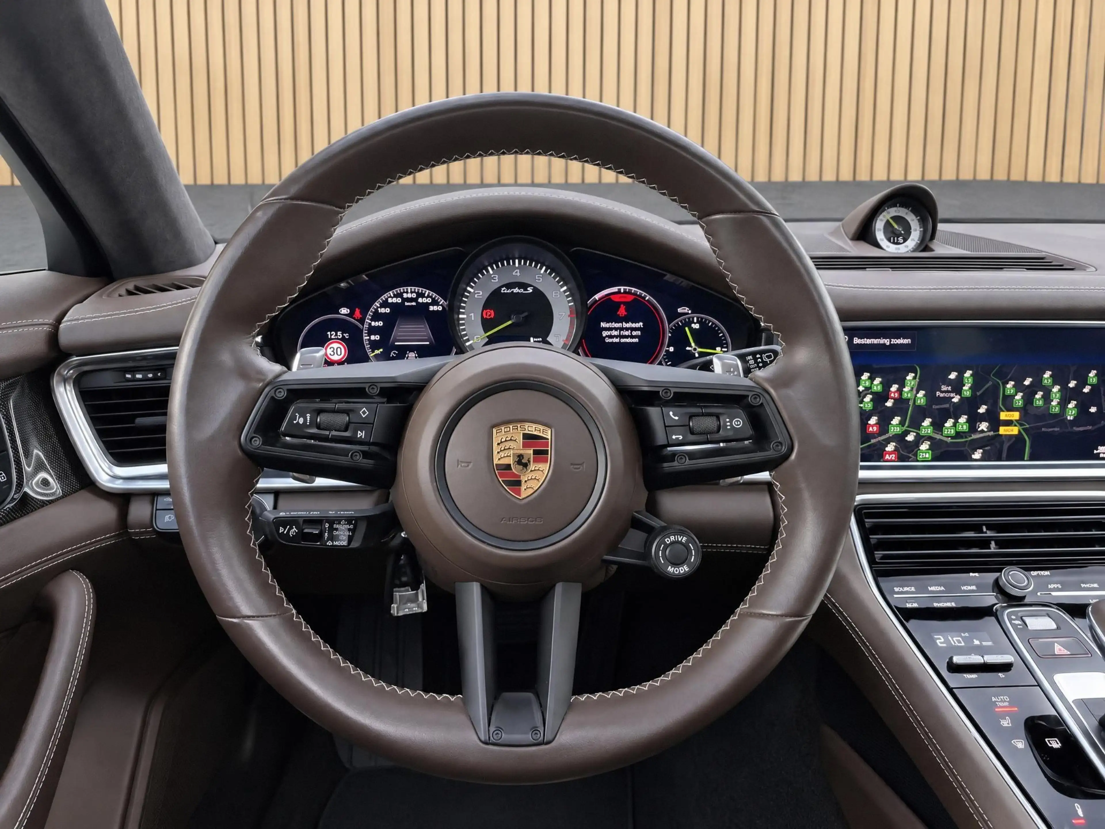 Porsche Panamera Sport Turismo 4.0 Turbo S E-Hybrid PTS |Keramisch — photo 28