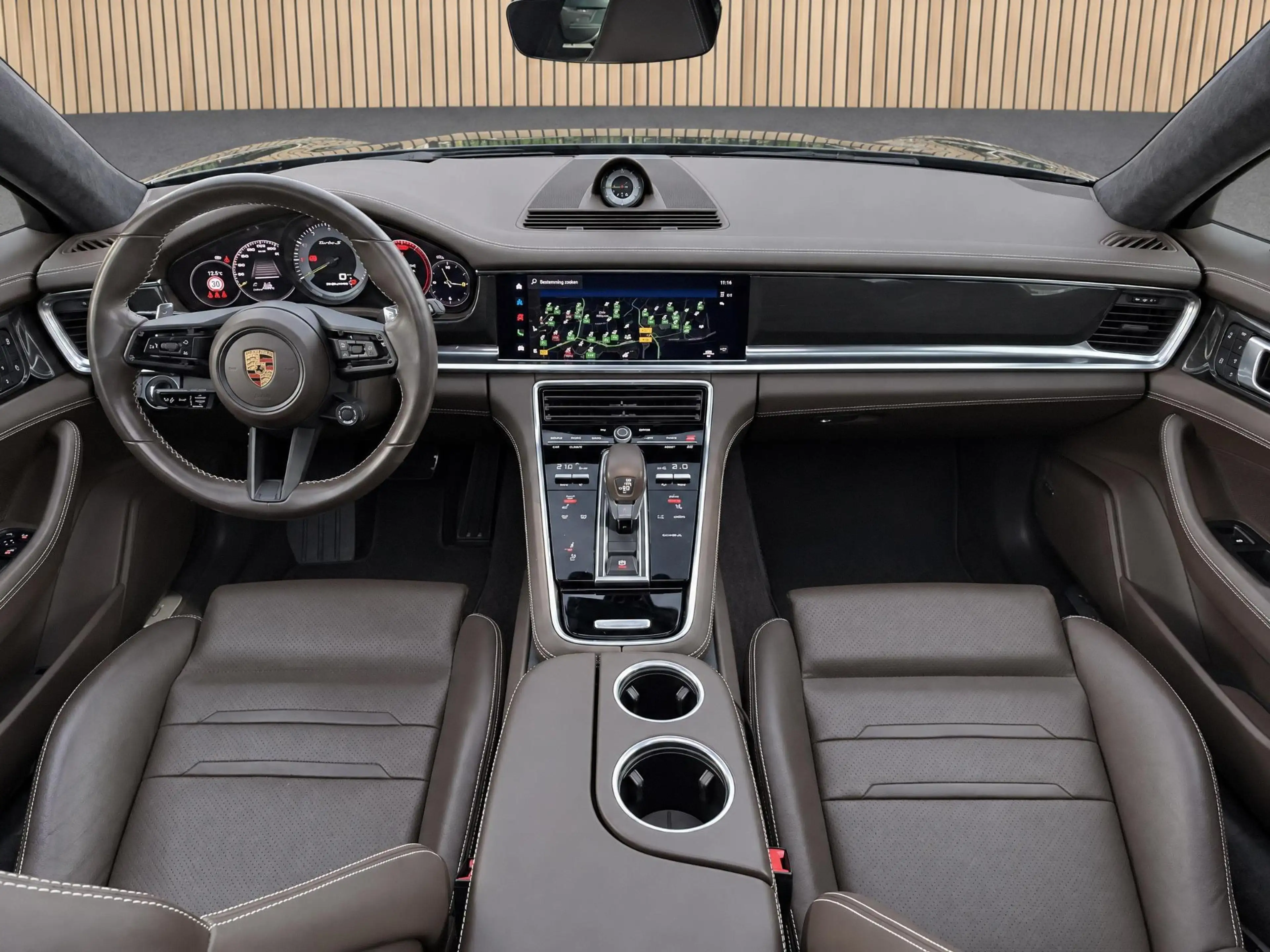 Porsche Panamera Sport Turismo 4.0 Turbo S E-Hybrid PTS |Keramisch — photo 25