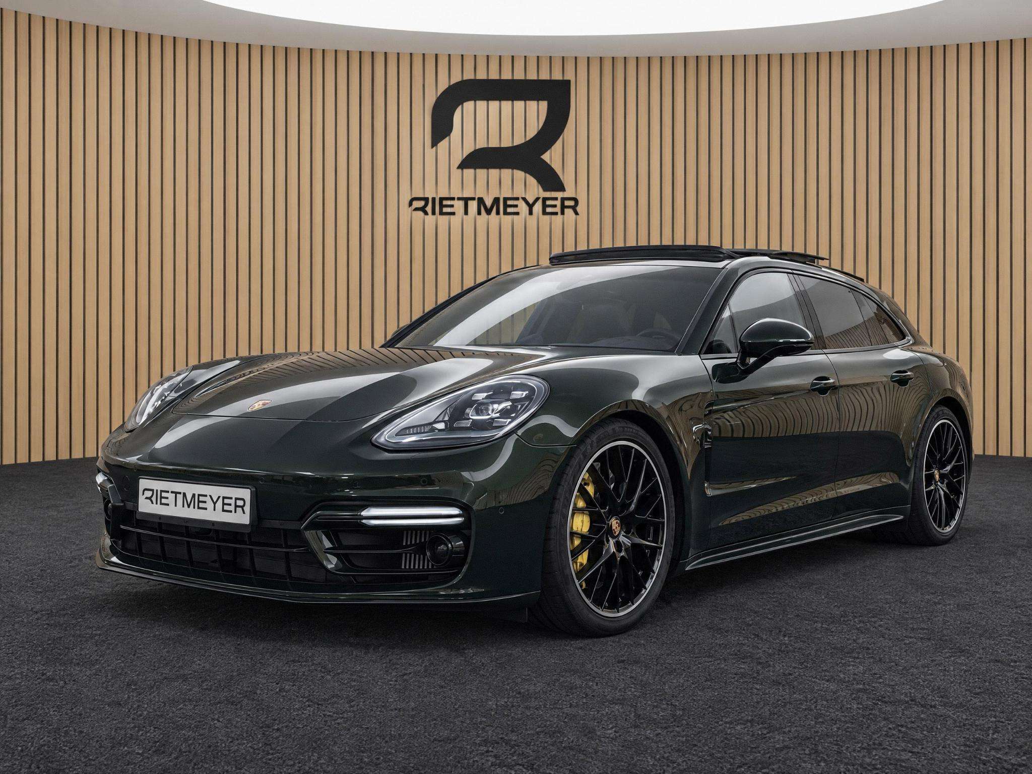 2022 Porsche Panamera