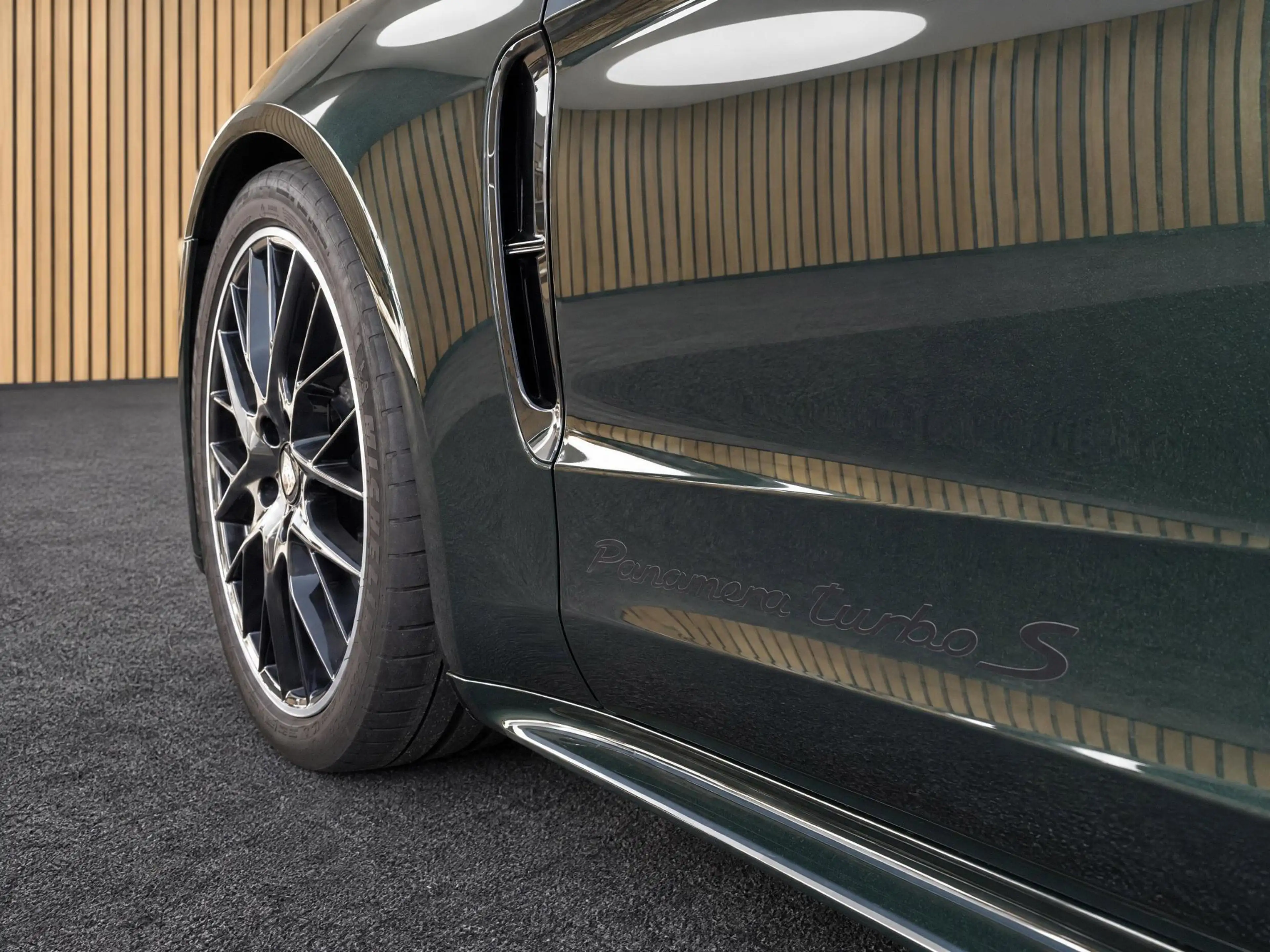 Porsche Panamera Sport Turismo 4.0 Turbo S E-Hybrid PTS |Keramisch — photo 26