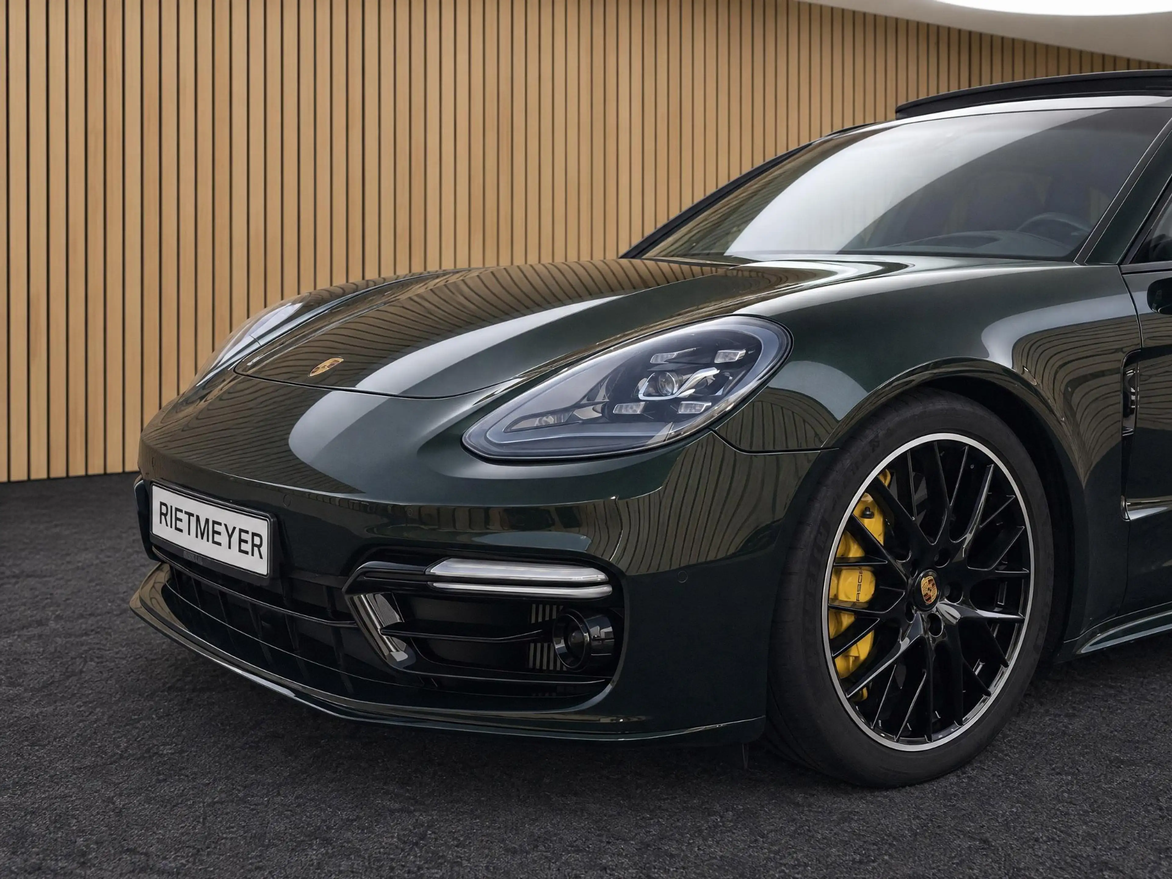 Porsche Panamera Sport Turismo 4.0 Turbo S E-Hybrid PTS |Keramisch — photo 19