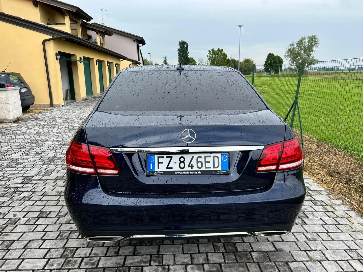 Mercedes-Benz E 350 bt Premium 258cv auto - 2