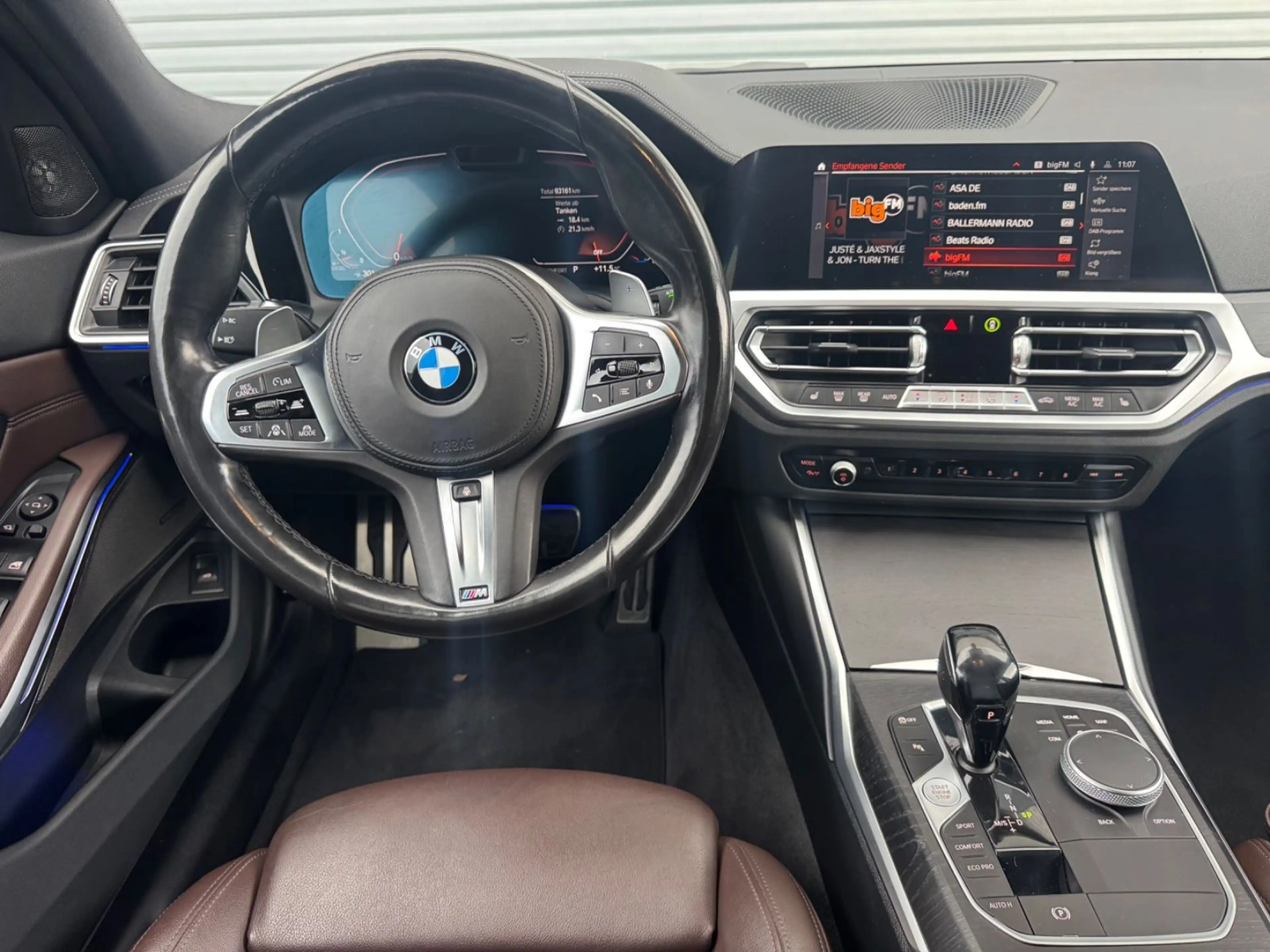 BMW 330 3 Touring 330 d xDrive M Sport — photo 7
