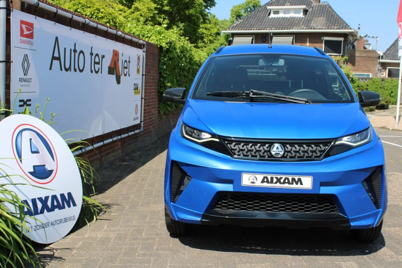 Aixam Crossover E-Crossover Premium 100 % Elektrisch met standkach Modrá - 2