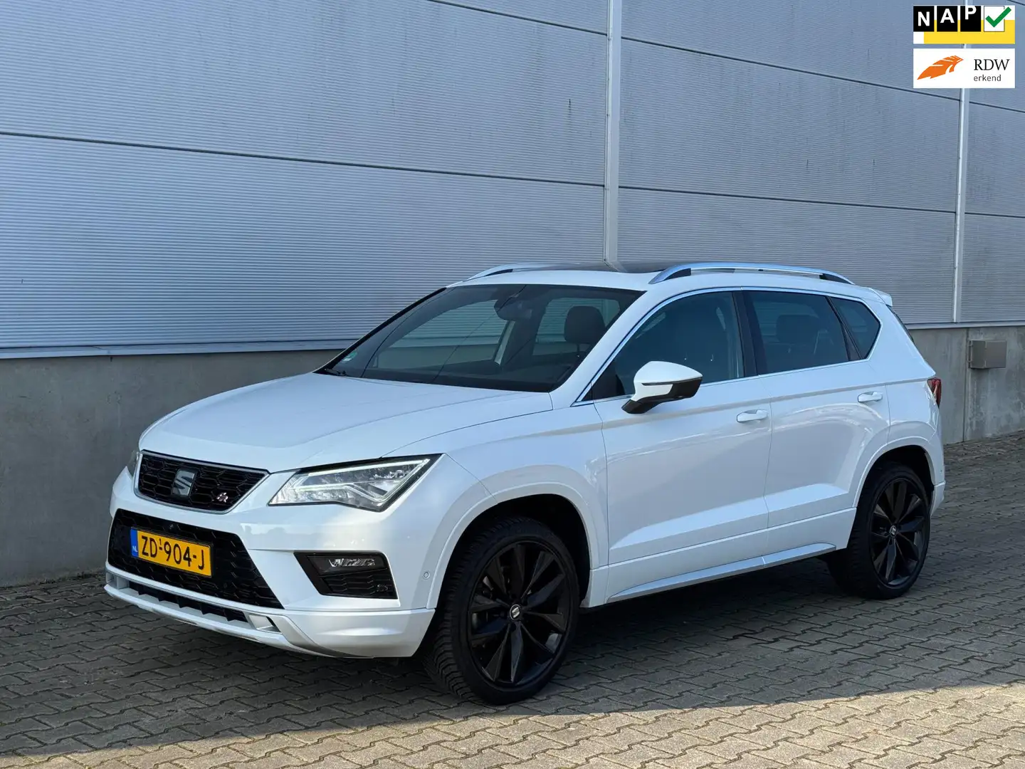 SEAT Ateca 1.5 TSI FR Buss Int CLIMA|NAVI|AD.CRUISE|360 CAM| Wit - 1