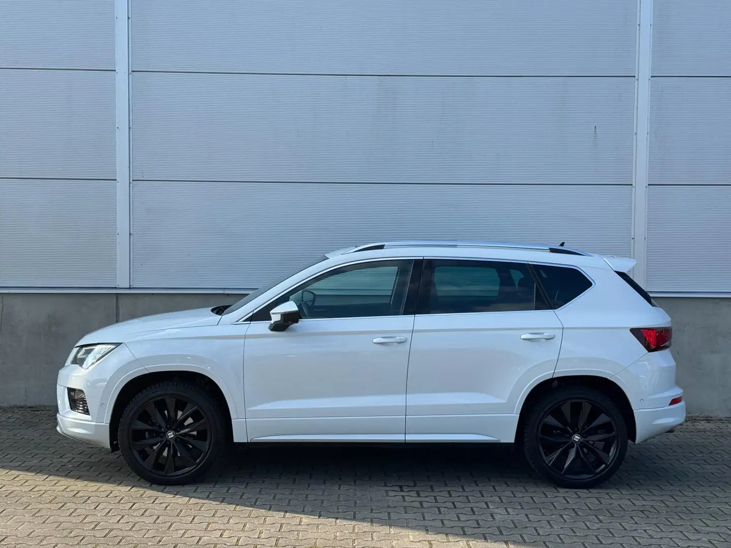SEAT Ateca 1.5 TSI FR Buss Int CLIMA|NAVI|AD.CRUISE|360 CAM| Wit - 2