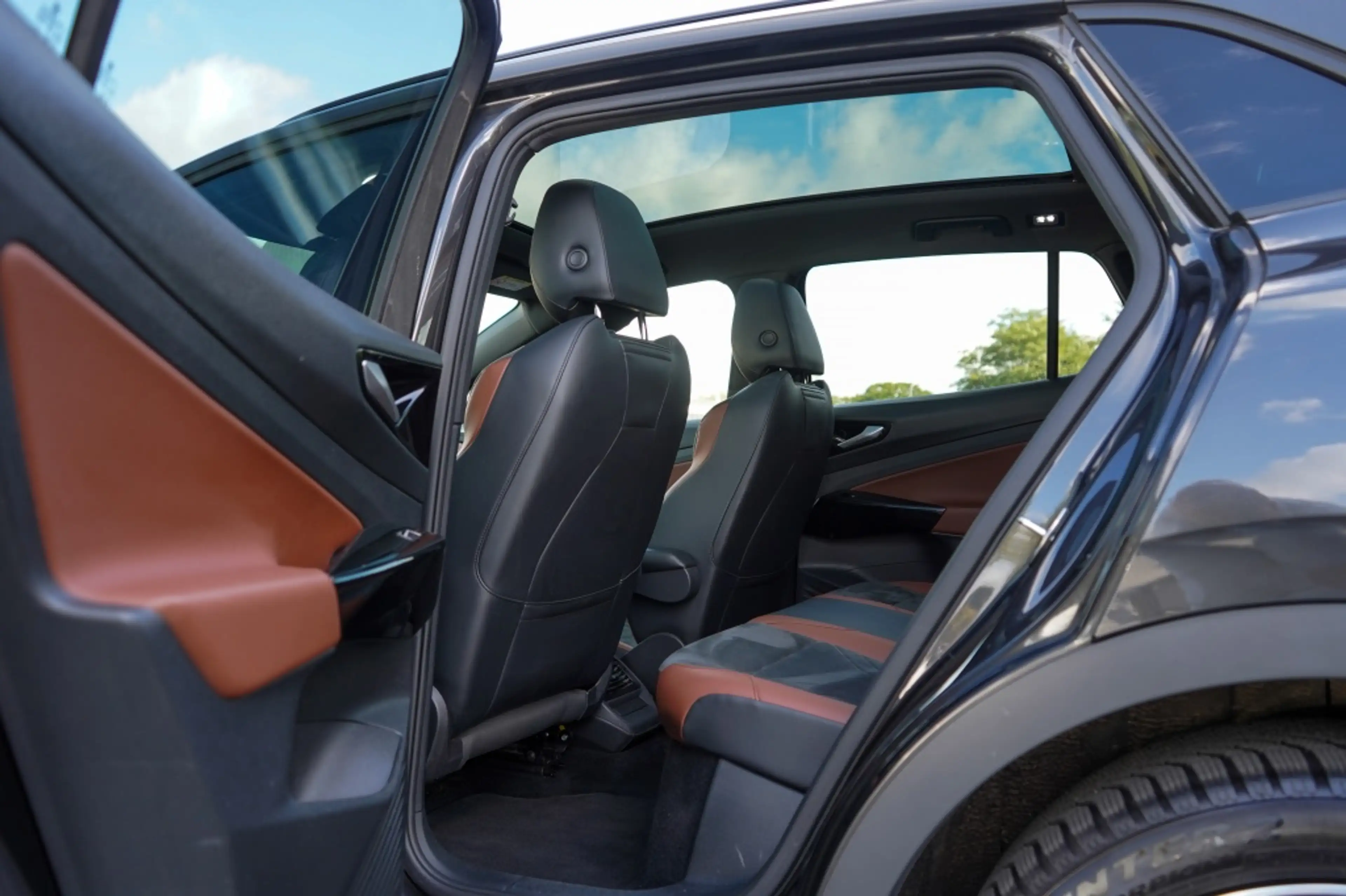 Volkswagen ID.4 Pro 77 kWh | 94,03% SOH | Pano | Massage | Trekhaa — photo 7