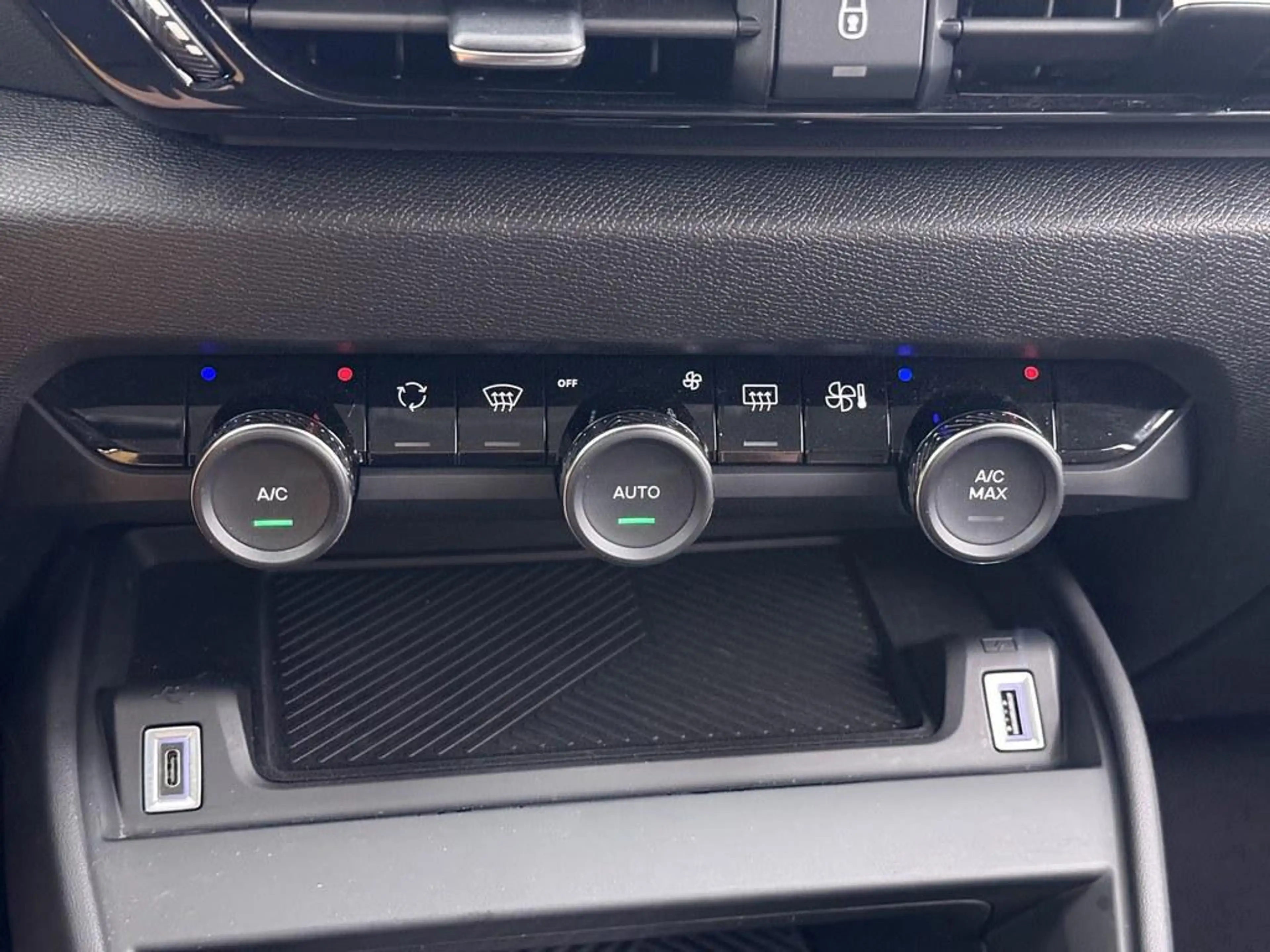 Citroen E-C4 Electric Feel Pack 50 kWh Ad.Cruise/Camera/CarPlay/18inch — photo 13