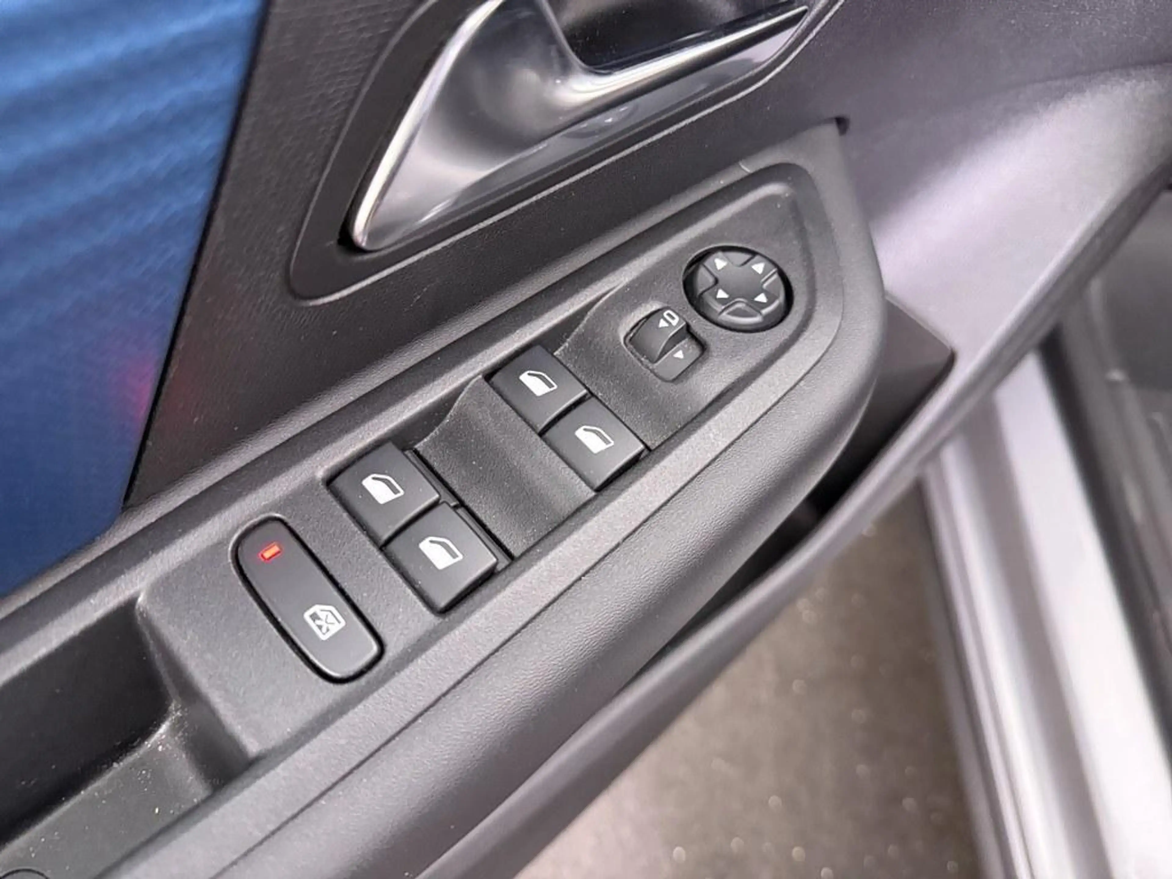 Citroen E-C4 Electric Feel Pack 50 kWh Ad.Cruise/Camera/CarPlay/18inch — photo 6