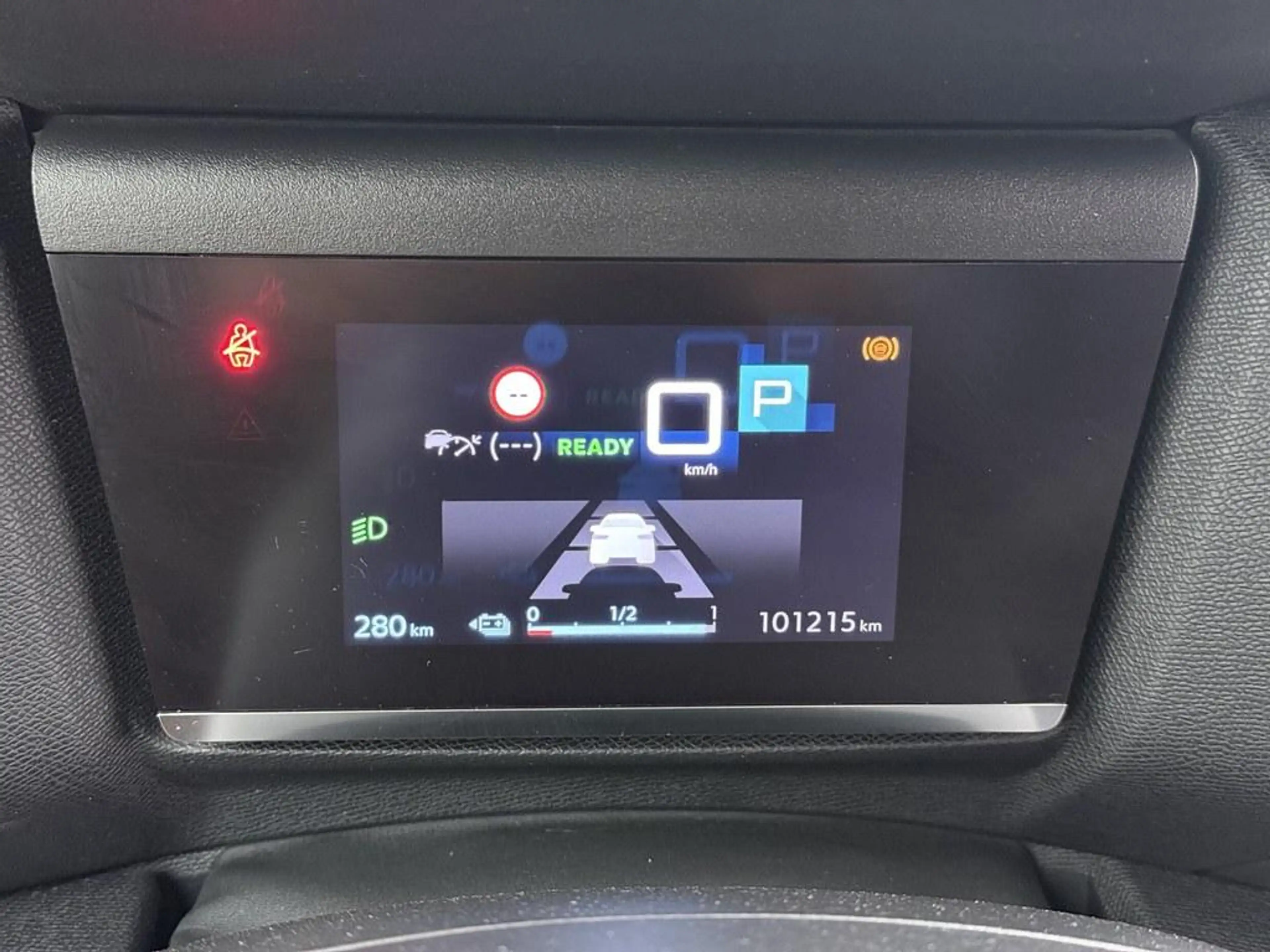 Citroen E-C4 Electric Feel Pack 50 kWh Ad.Cruise/Camera/CarPlay/18inch — photo 9