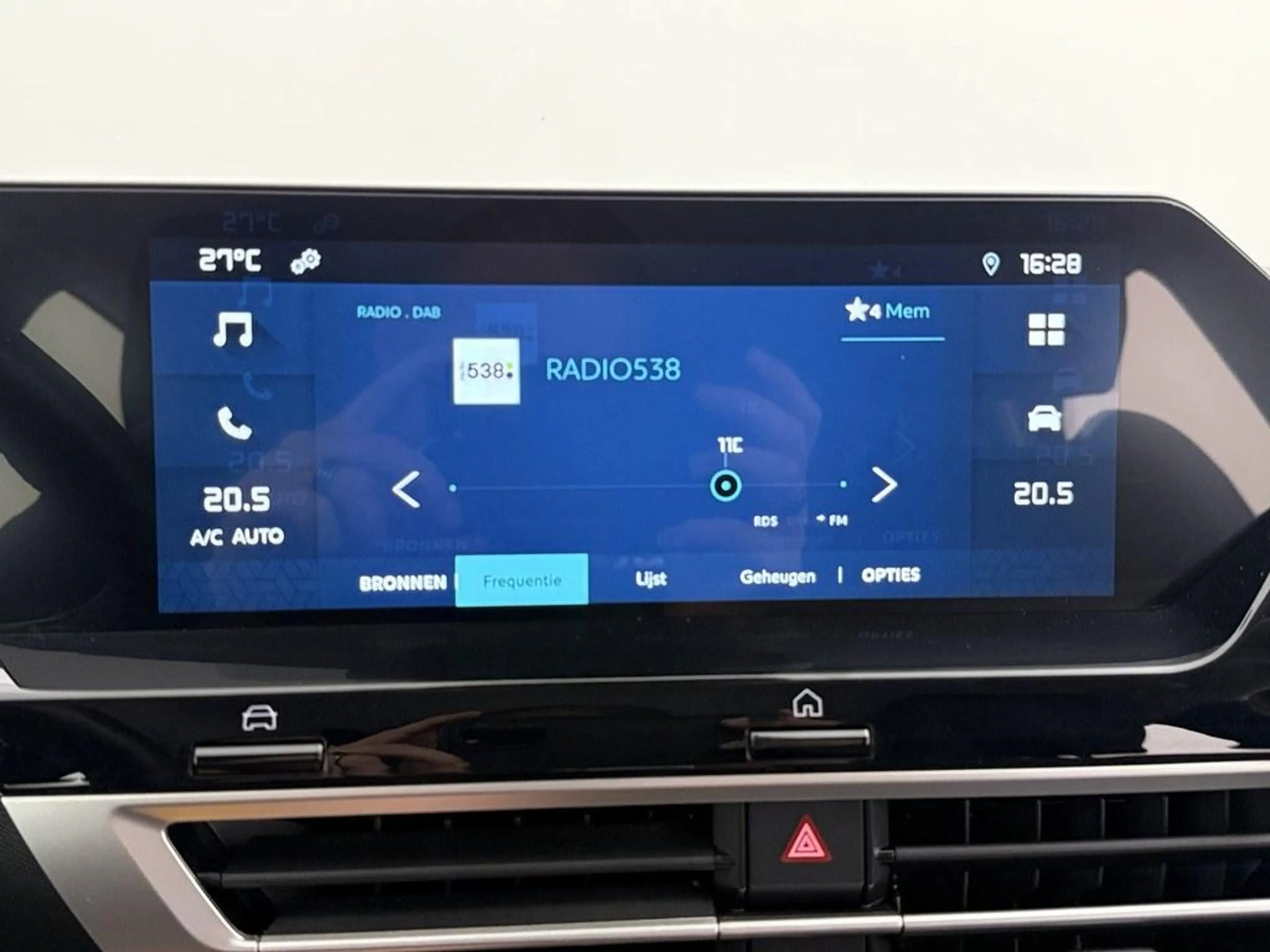 Citroen E-C4 Electric Feel Pack 50 kWh Ad.Cruise/Camera/CarPlay/18inch — photo 10