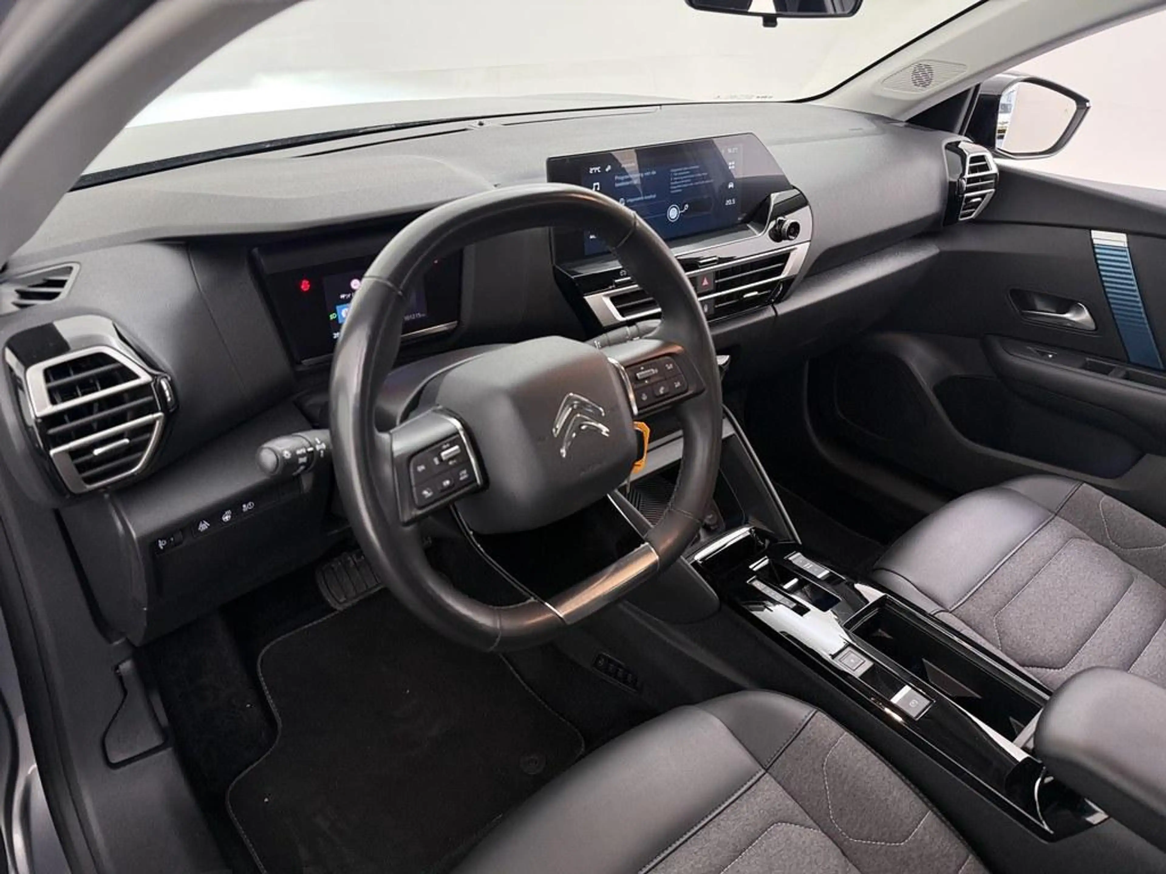 Citroen E-C4 Electric Feel Pack 50 kWh Ad.Cruise/Camera/CarPlay/18inch — photo 3