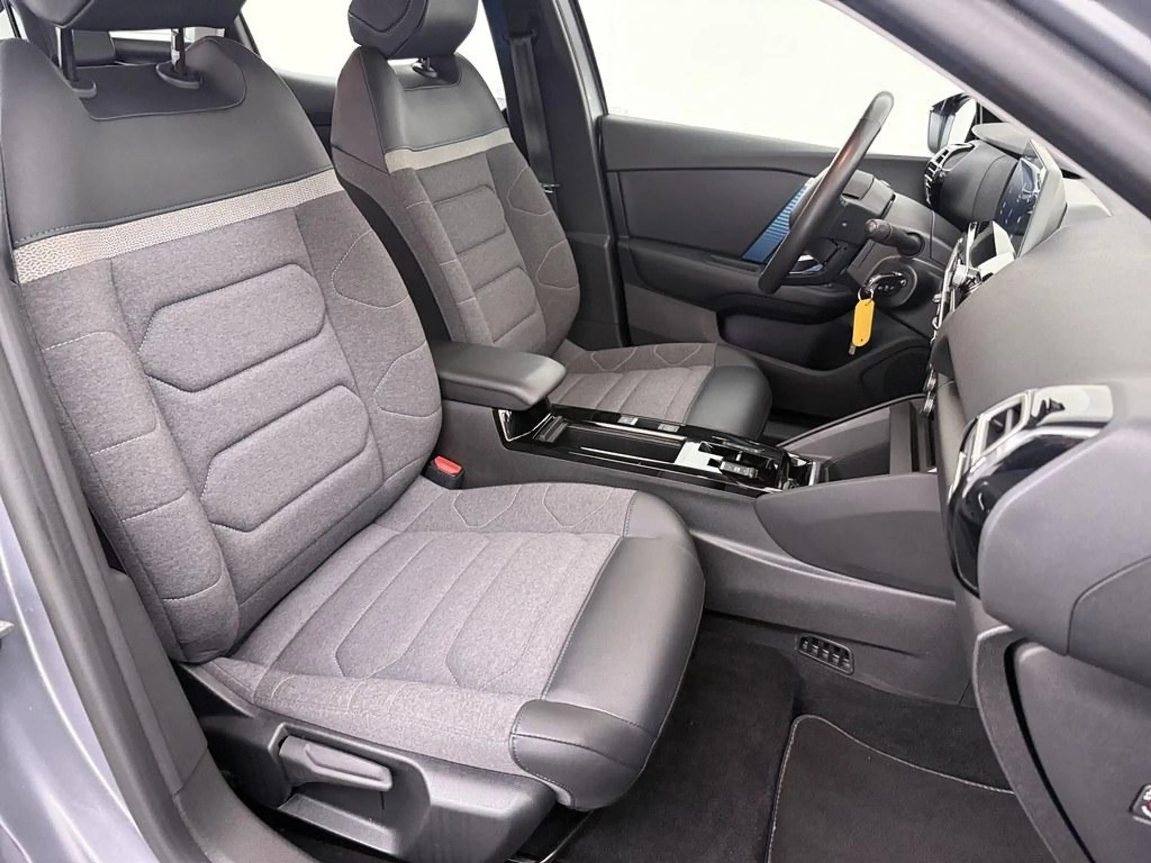 Citroen E-C4 Electric Feel Pack 50 kWh Ad.Cruise/Camera/CarPlay/18inch — photo 4