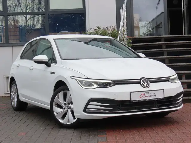 Volkswagen Golf 1.5 TSI Sportsitze Velours Klimaauto. ACC