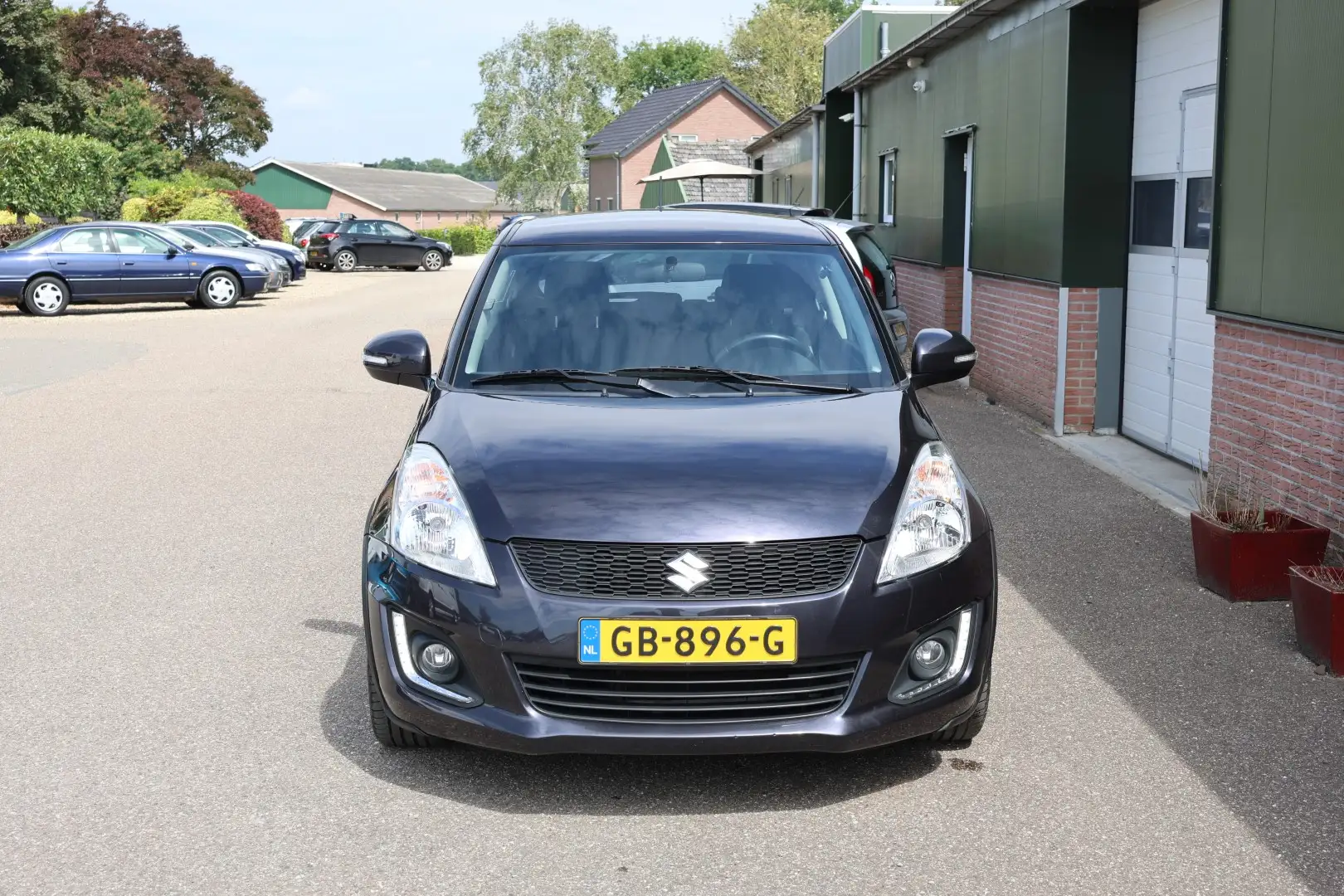 Suzuki Swift 1.2 Exclusive, Automaat, Climate control, Cruise c Grijs - 2