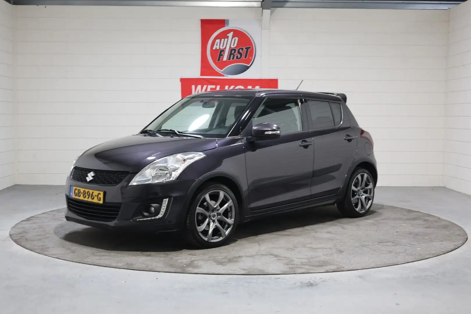 Suzuki Swift 1.2 Exclusive, Automaat, Climate control, Cruise c Grijs - 1