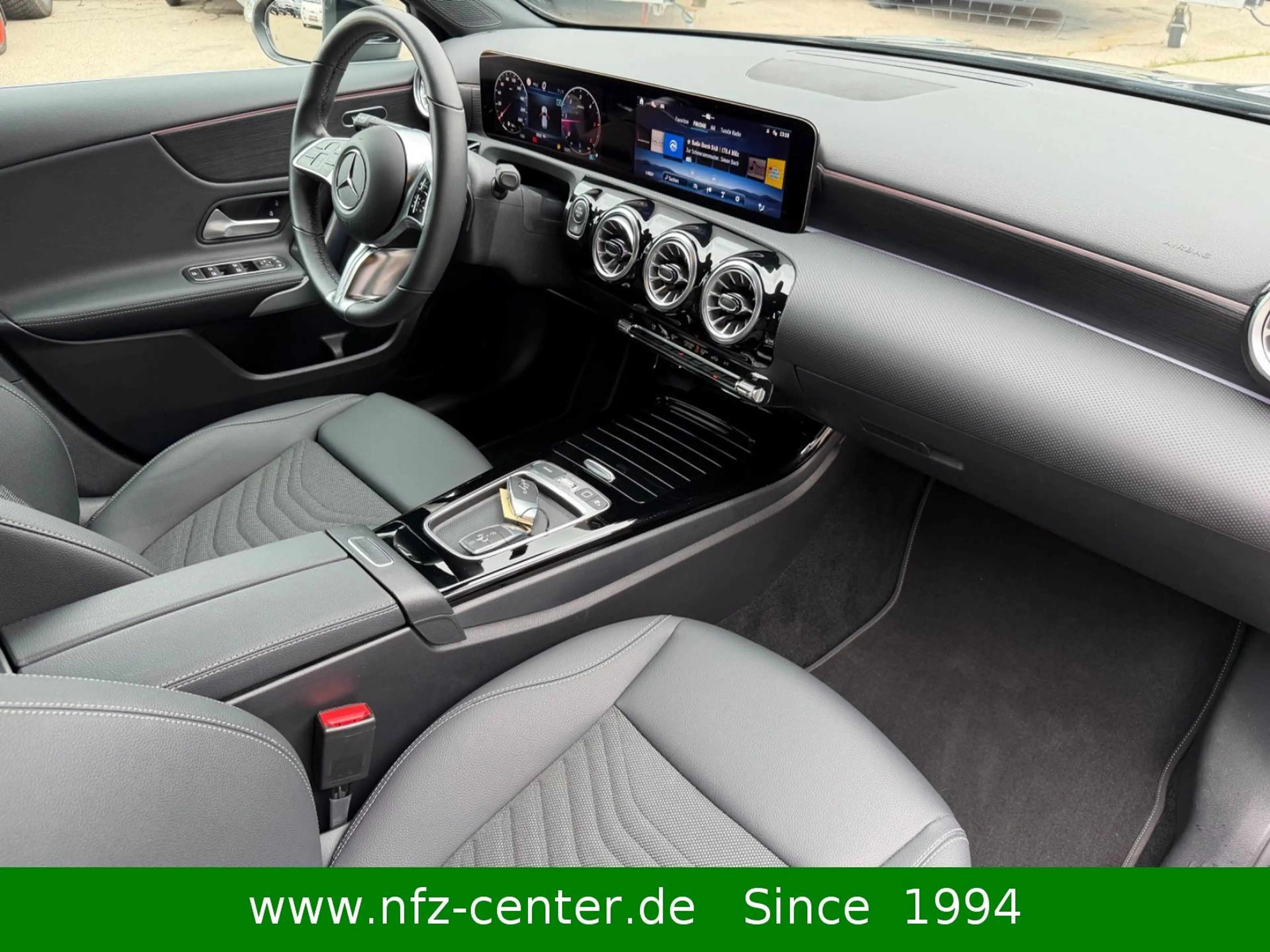 Mercedes-Benz A 180 d Progressive AHK — photo 12