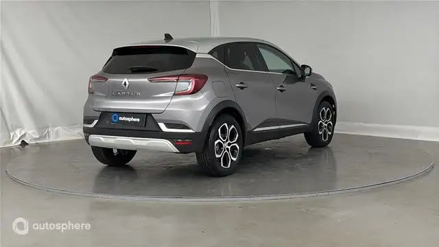 Renault Captur view 5