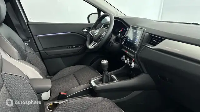 Renault Captur view 15