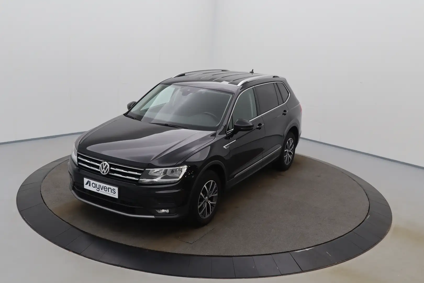 Volkswagen Tiguan Allspace 1.5 TSI Comfortline DSG GPS PDC CAM Keyless Carpla Noir - 2