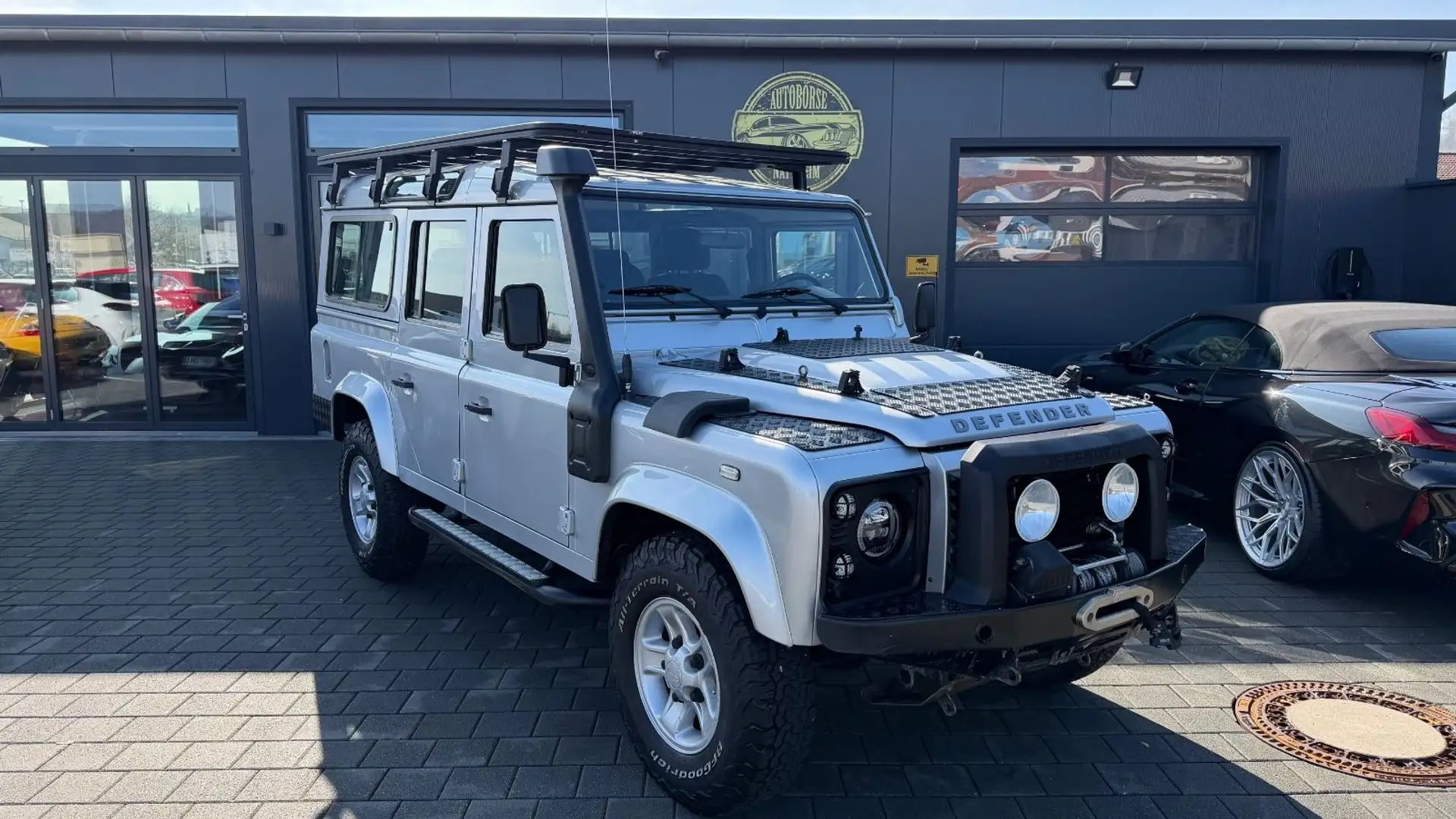 Land Rover Defender 110 E Station Wagon *Top Zustand* Silber - 1