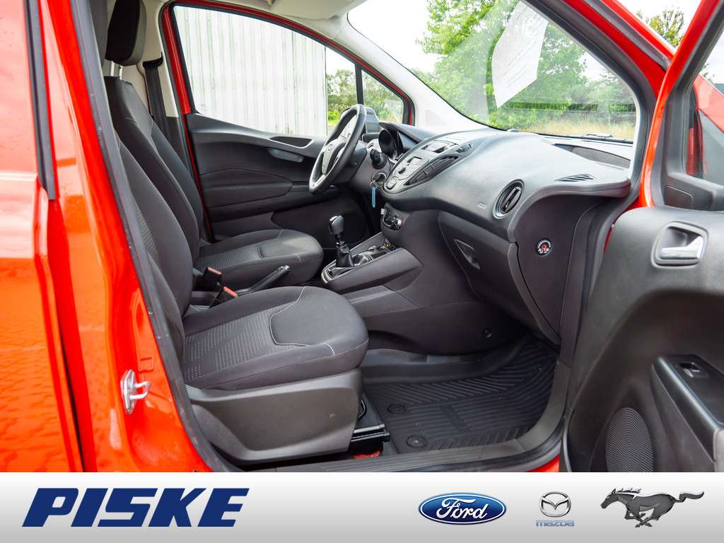 Ford Transit Courier