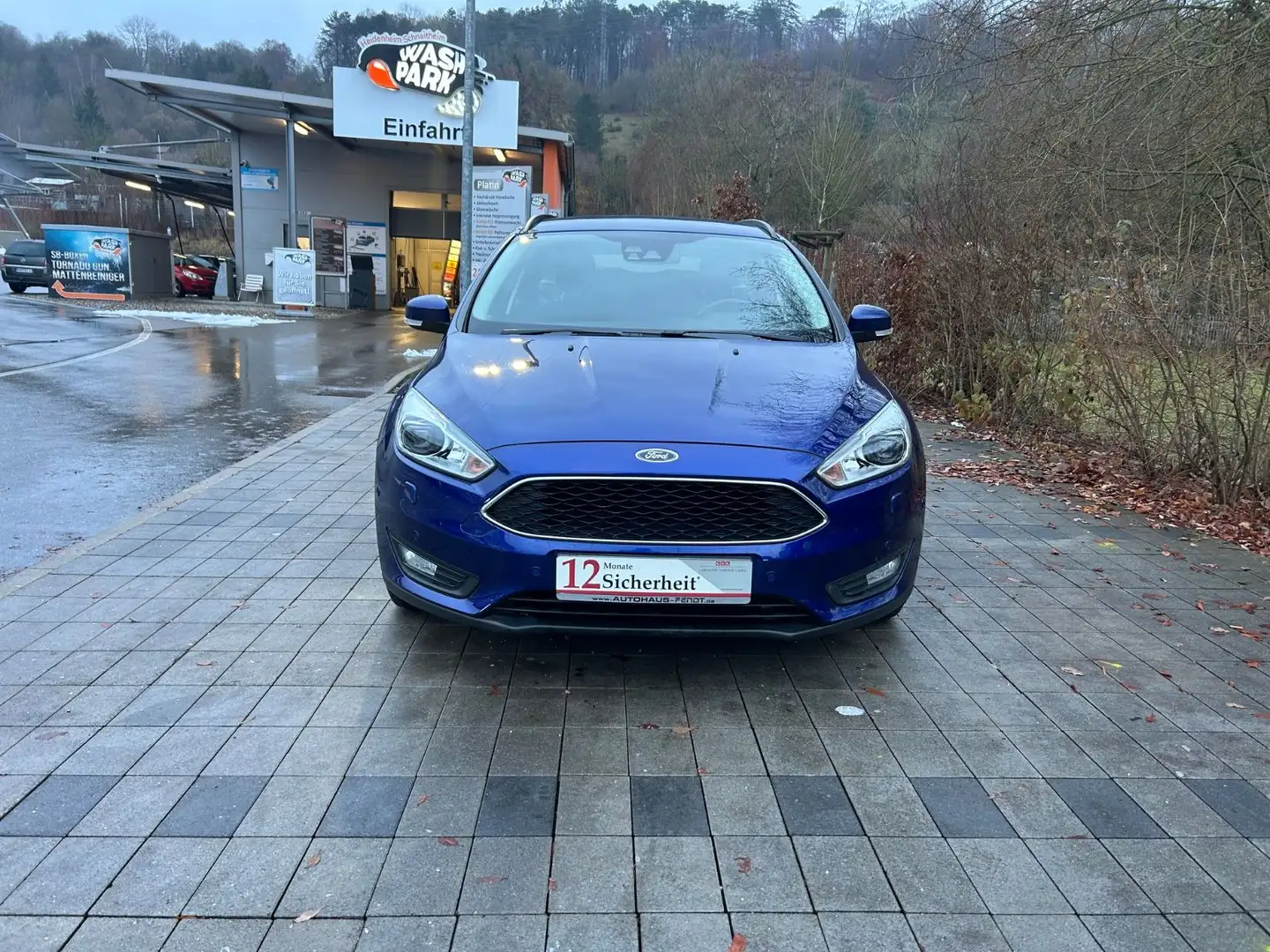 Ford Focus Turnier Business Blau - 2
