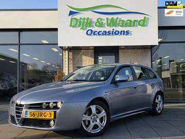 Sportwagon 1.7 T Distinctive – Nap – Nieuwe distri