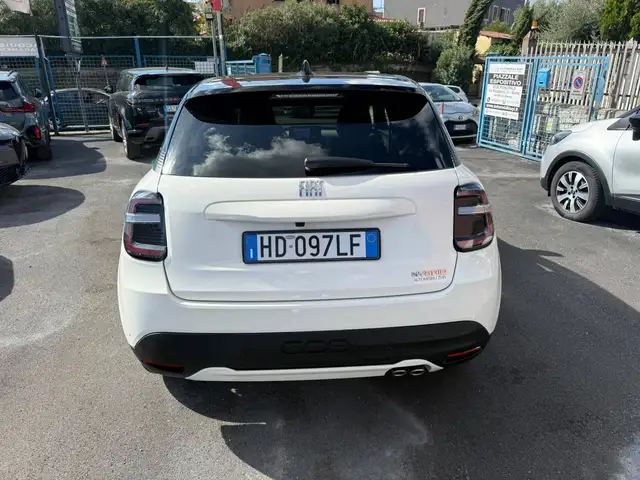 Fiat 600 view 7