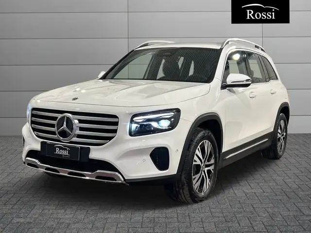 Mercedes-Benz GLB 180 d Automatic