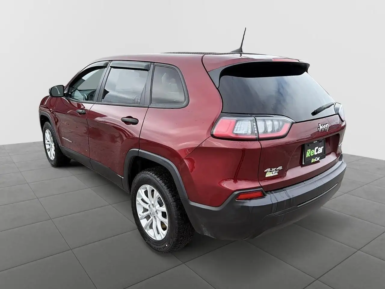 Jeep Cherokee снимка Jeep Cherokee