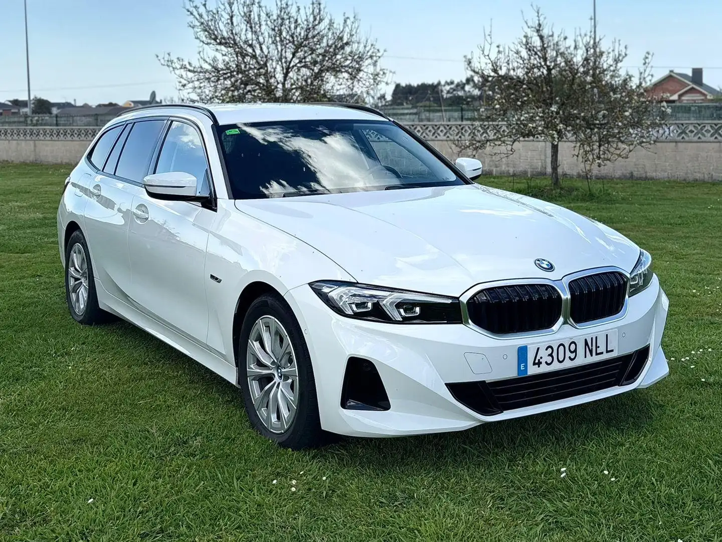 BMW 320 320E hibrido enchufable gasolina Blanco - 1