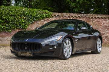 S "with the Ferrari-red valve covers" Low mileage