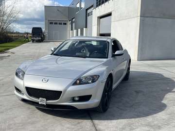 RX-8 2.6i Renesis Revolution