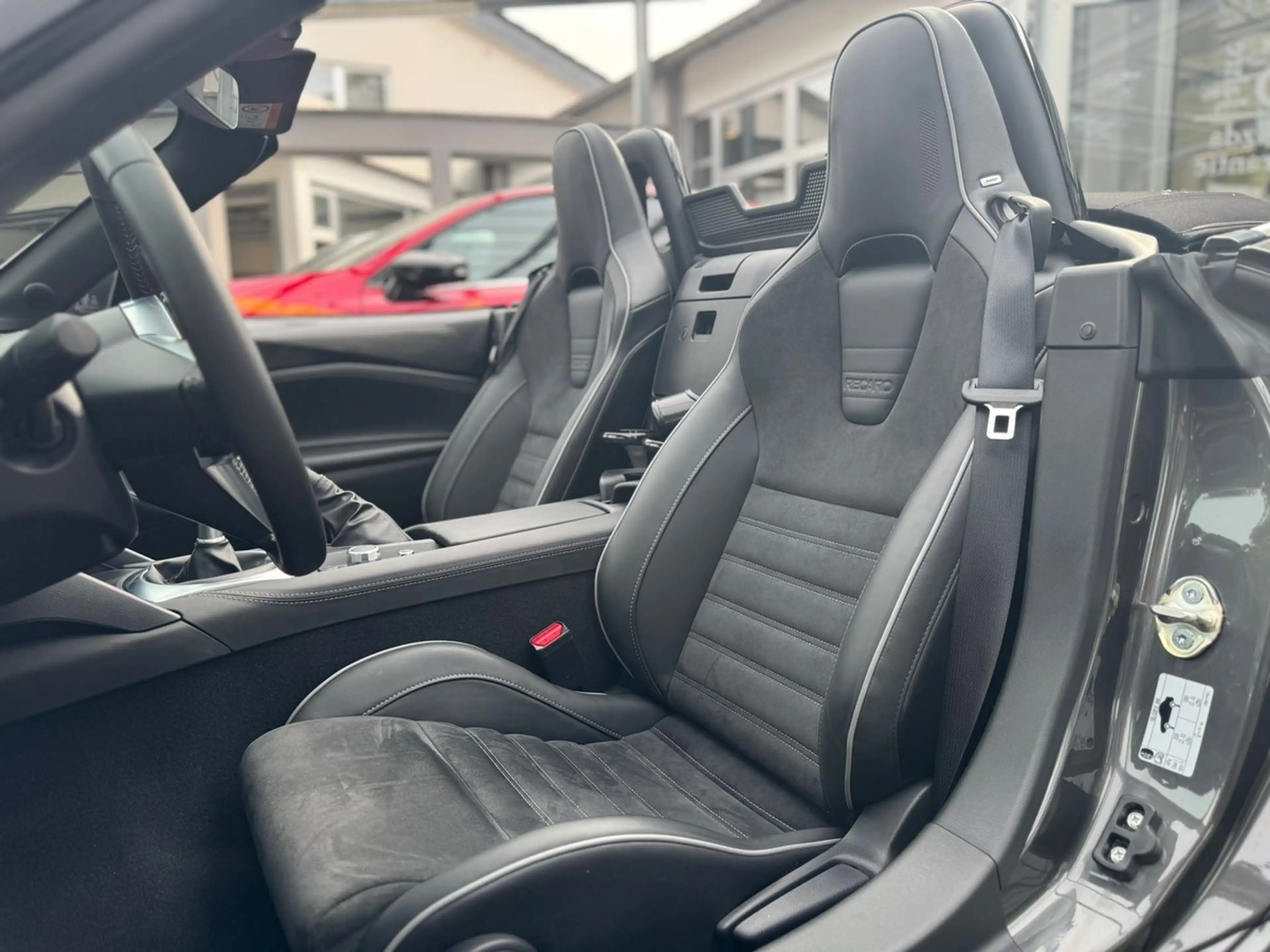 Mazda MX-5 Homura- Matrix, Bose, Tieferlegung, 17Zoll, Spoile — photo 7