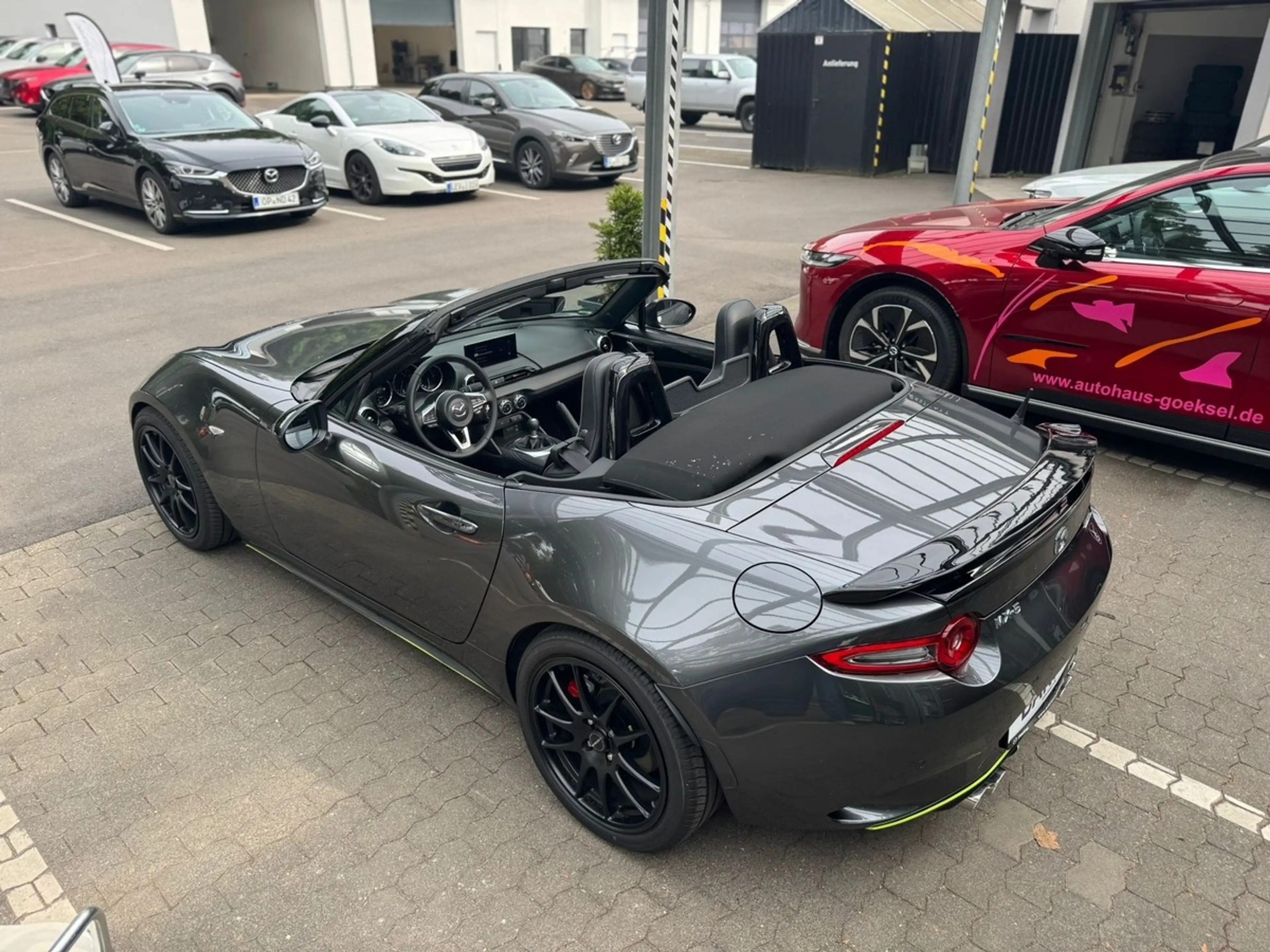 Mazda MX-5 Homura- Matrix, Bose, Tieferlegung, 17Zoll, Spoile — photo 12
