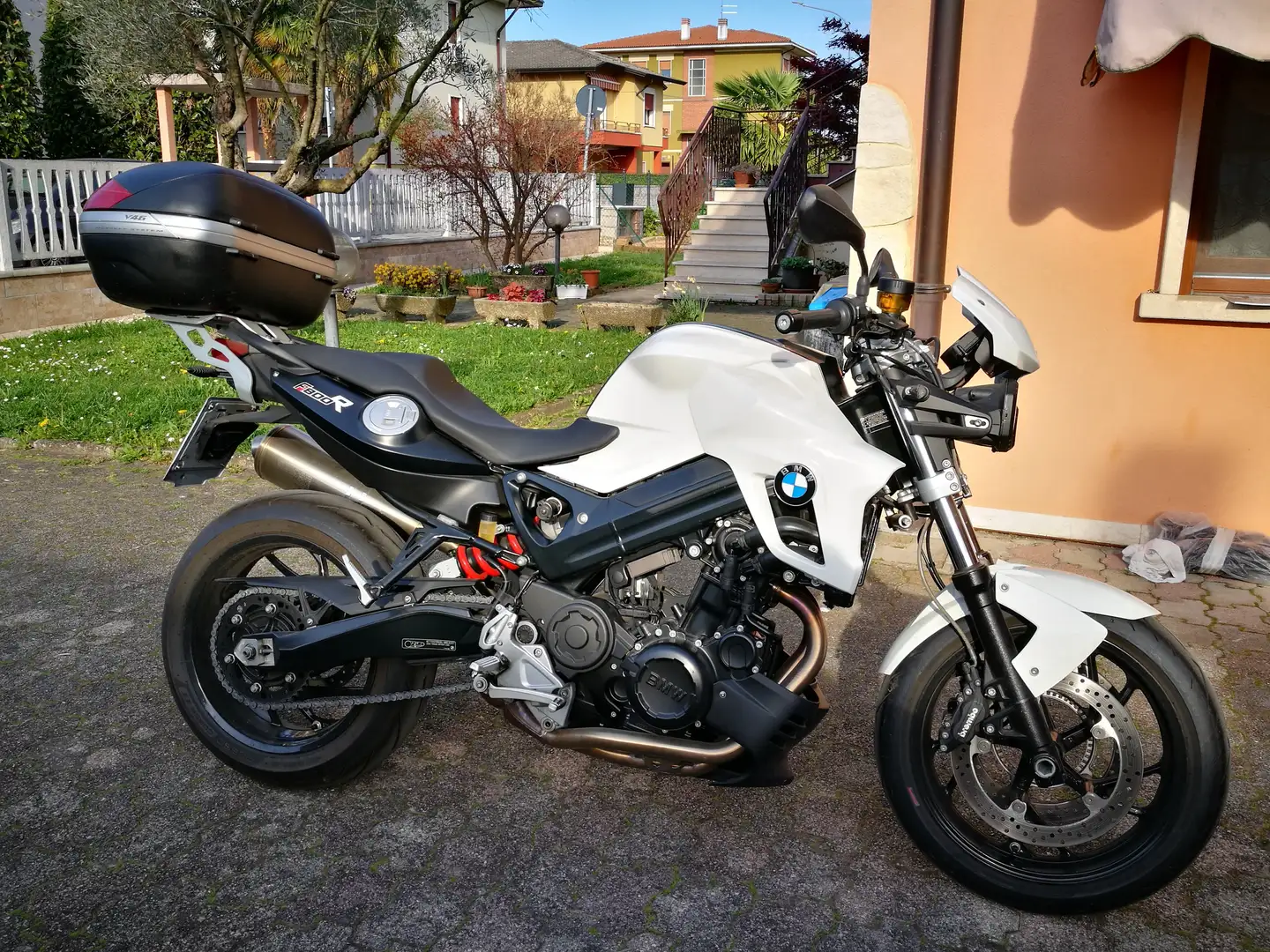 BMW F 800 R naked Alb - 1