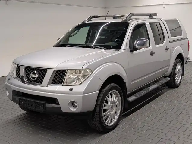 Nissan Navara Double Cab LE 4x4 Für Gewerbe, Ex-/Import