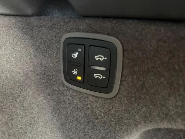 Porsche Macan view 14