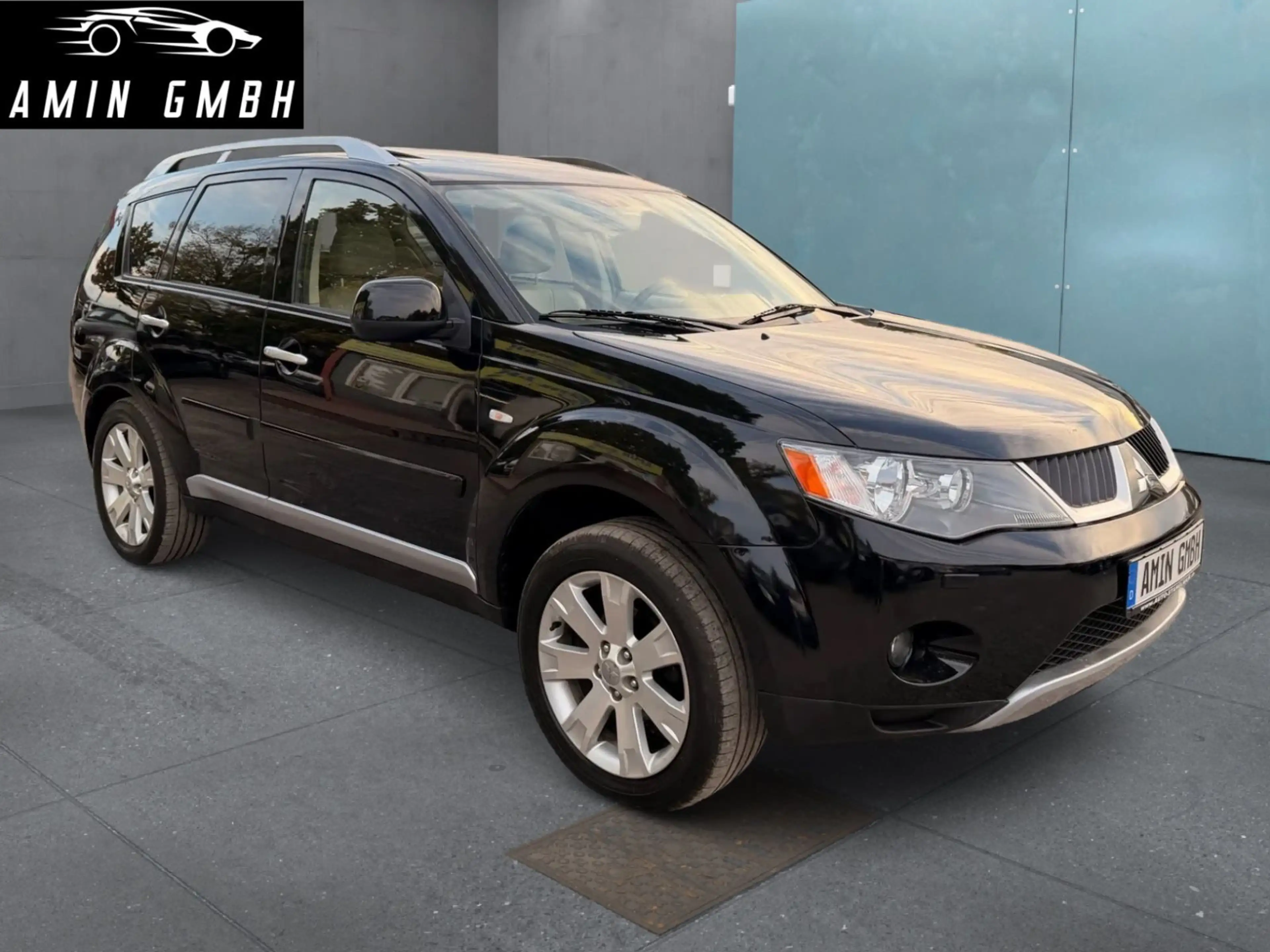 Mitsubishi Outlander 2.4 Automatik Leder Navi Kamera — photo 3