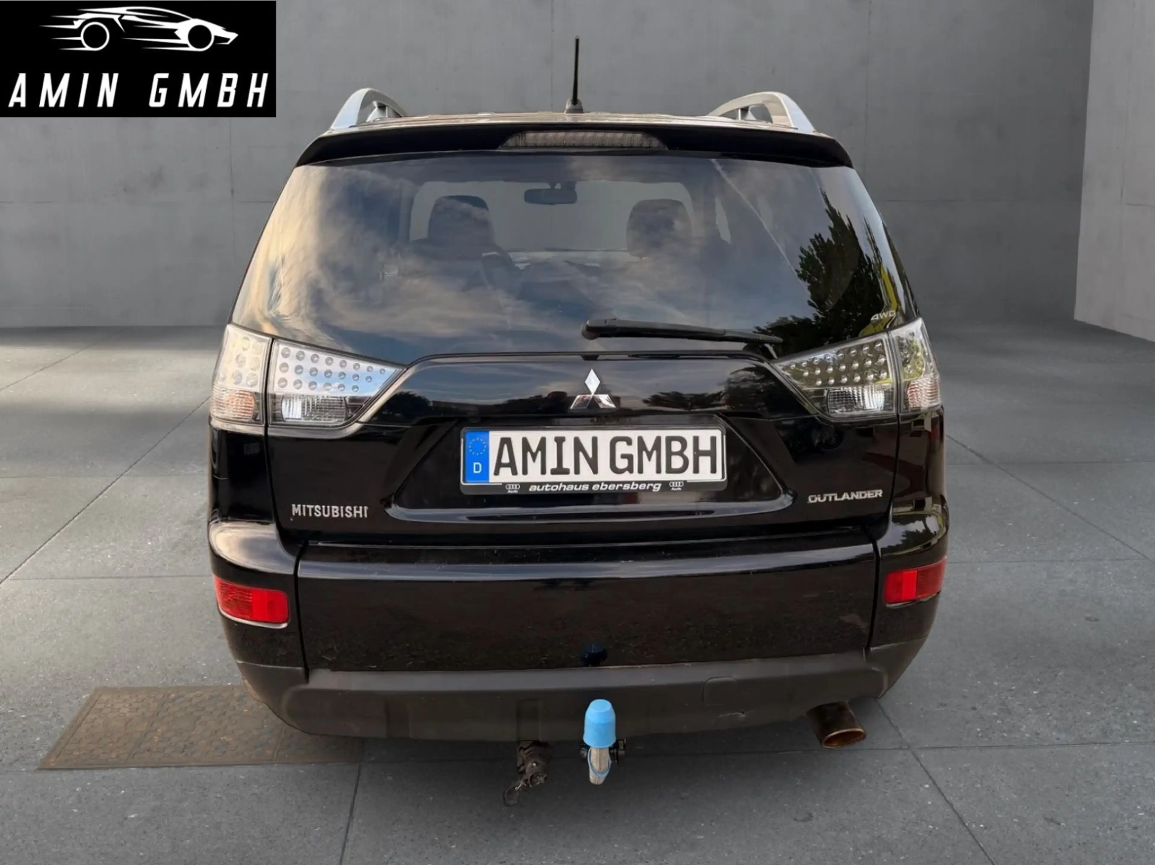 Mitsubishi Outlander 2.4 Automatik Leder Navi Kamera — photo 4