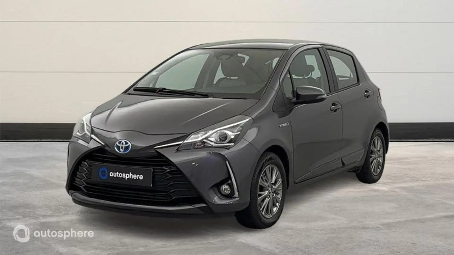 Toyota Yaris 100h Dynamic 5p - 1