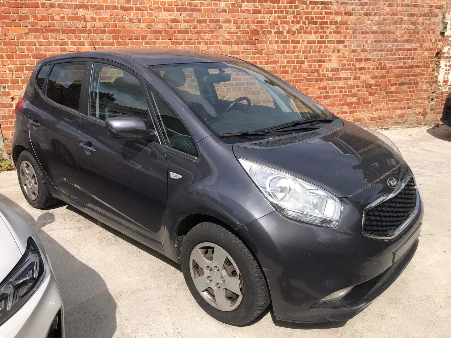 Kia Venga Venga 1.4i Lounge Noir - 1