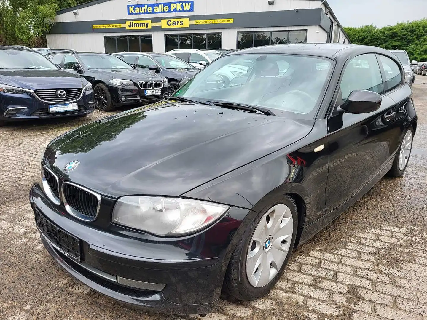 BMW 116 d DPF Negro - 1