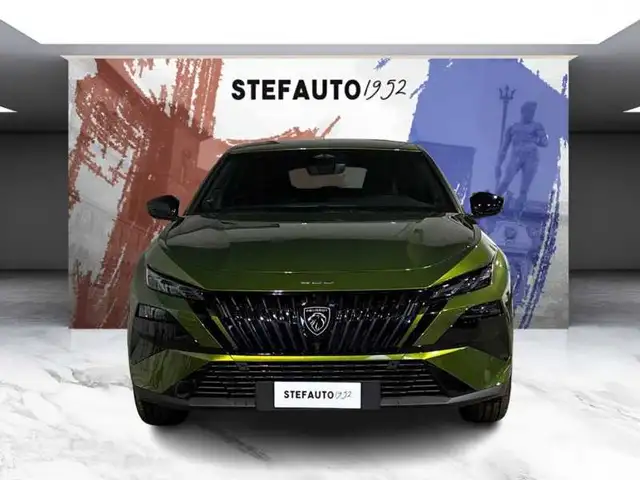 Peugeot 408 view 4