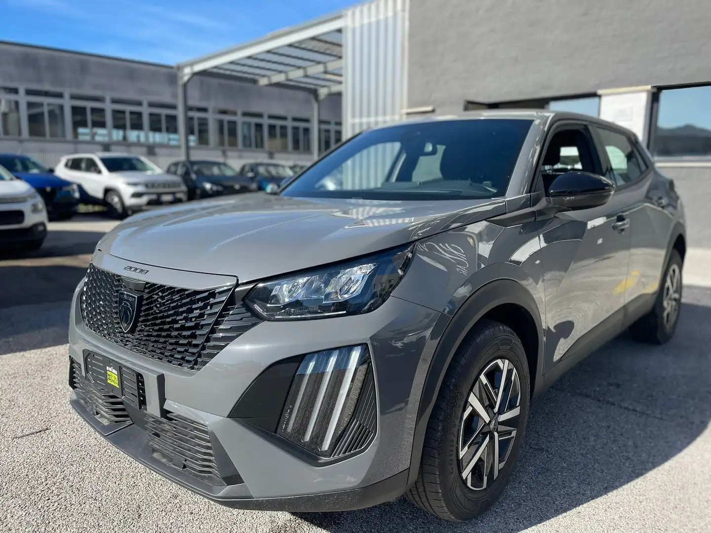Peugeot 2008 1.2 PURETECH ACTIVE 100CV Grigio - 1