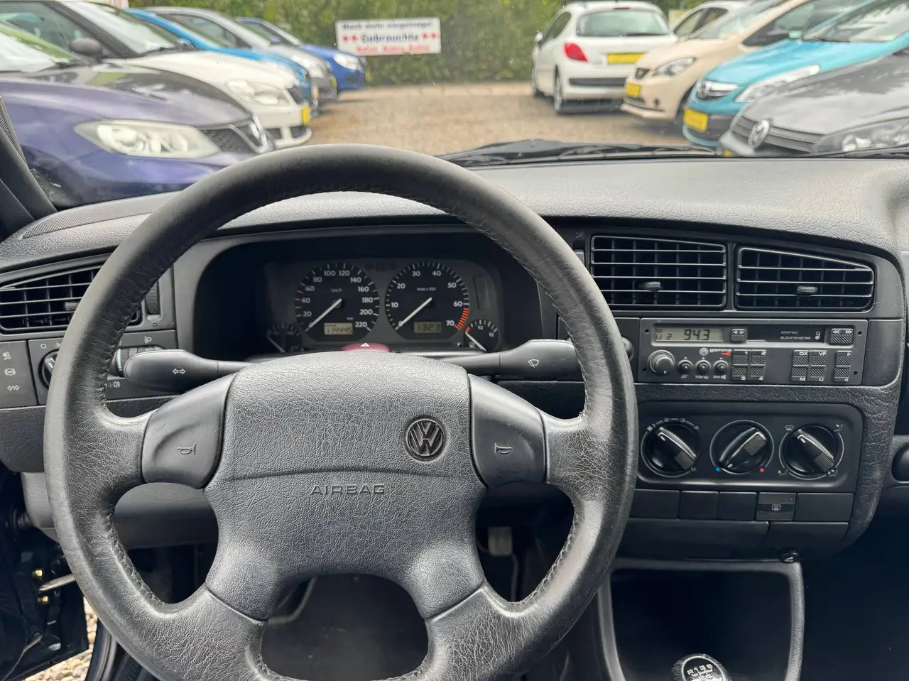 Volkswagen Golf Cabriolet **TOP ZUSTAND!** - VOLLLEDER, foto 5