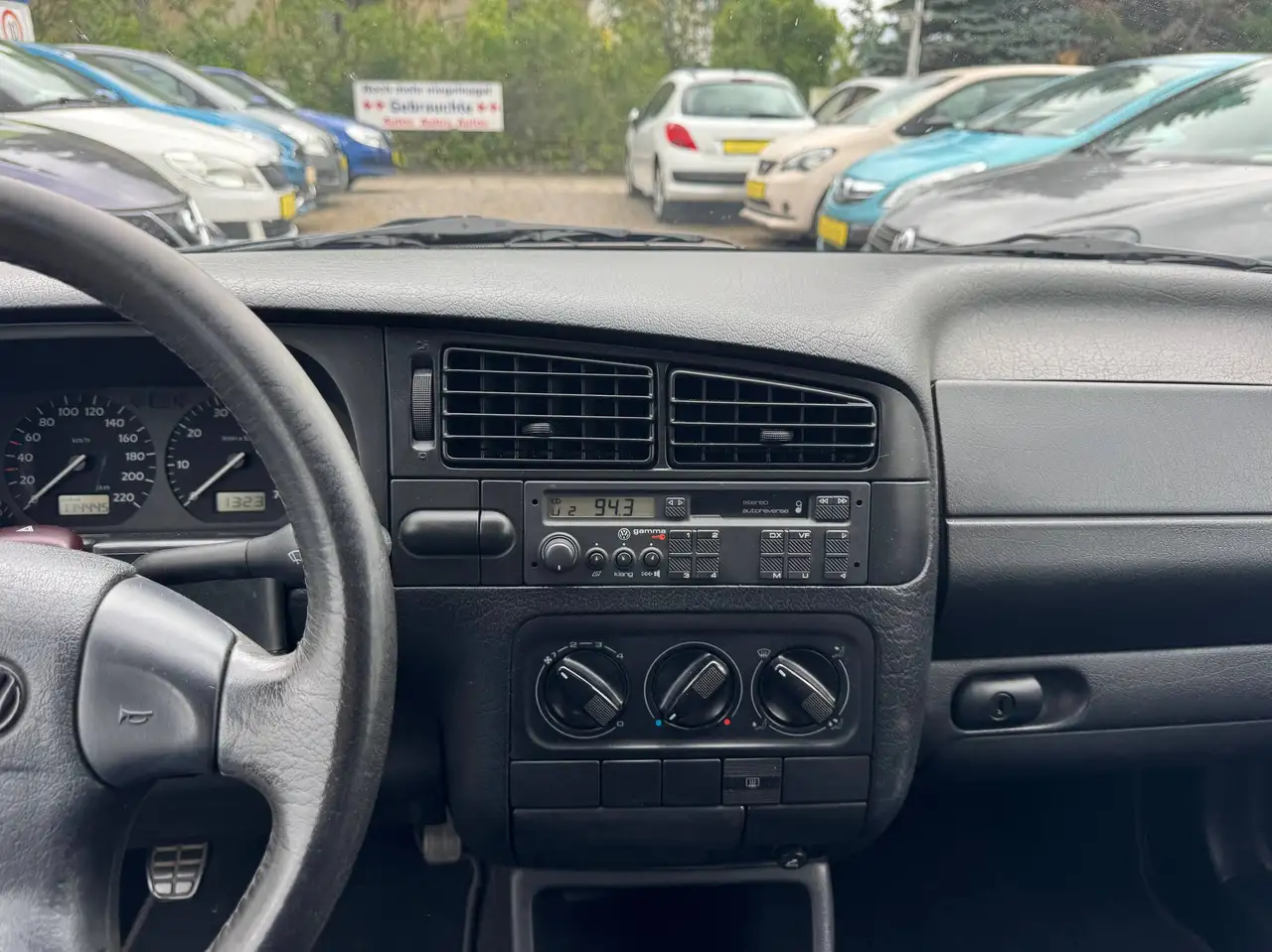 Volkswagen Golf Cabriolet **TOP ZUSTAND!** - VOLLLEDER, foto 7