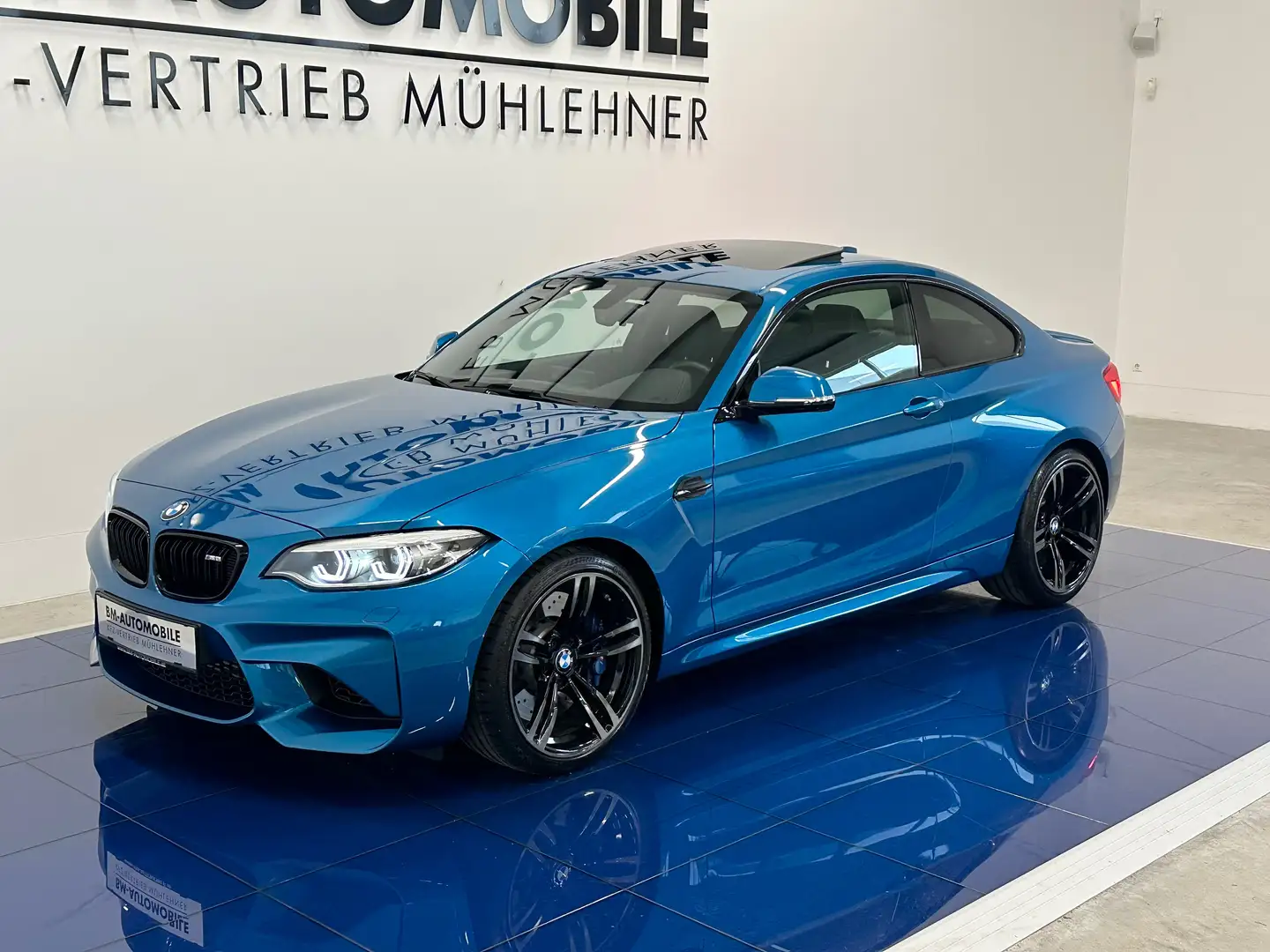BMW M2 Coupe LCI,Schalter,Nur 9.000km,Sammlerfahrzeug,Neu Modrá - 2