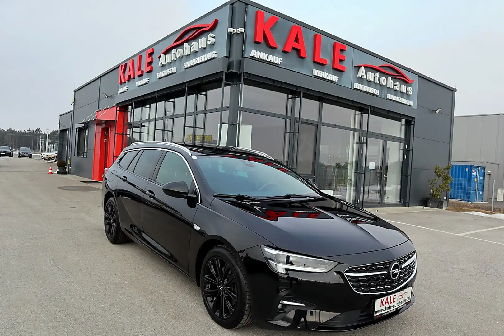 Opel Insignia ST 2,0 CDTI DVH Business Elegance Aut.*1.Besitz* Schwarz - 1